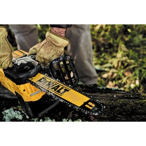 60V MAX FLEXVOLT Lithium-Ion Cordless Brushless 16-inch Chainsaw Kit with 9Ah Battery and Charger